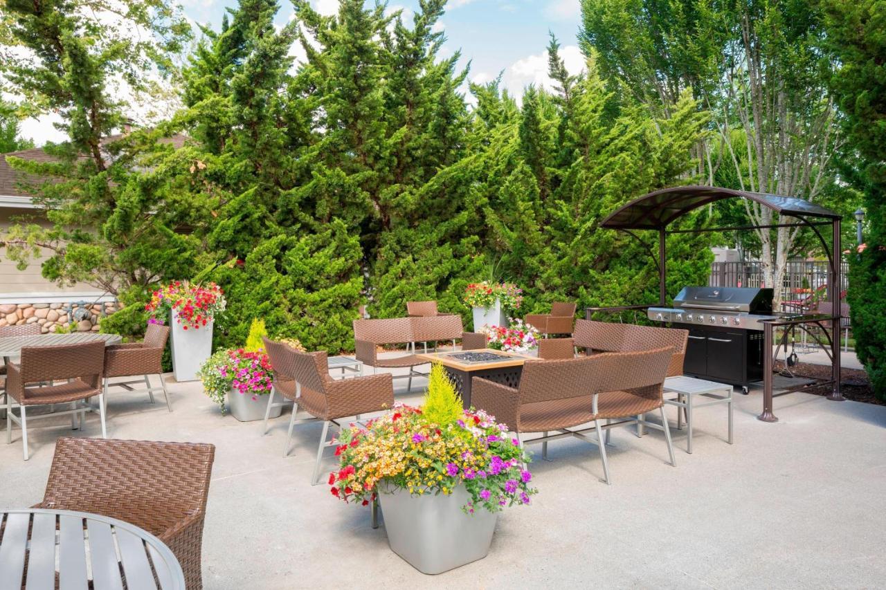 Towneplace Suites By Marriott Portland Hillsboro Eksteriør billede