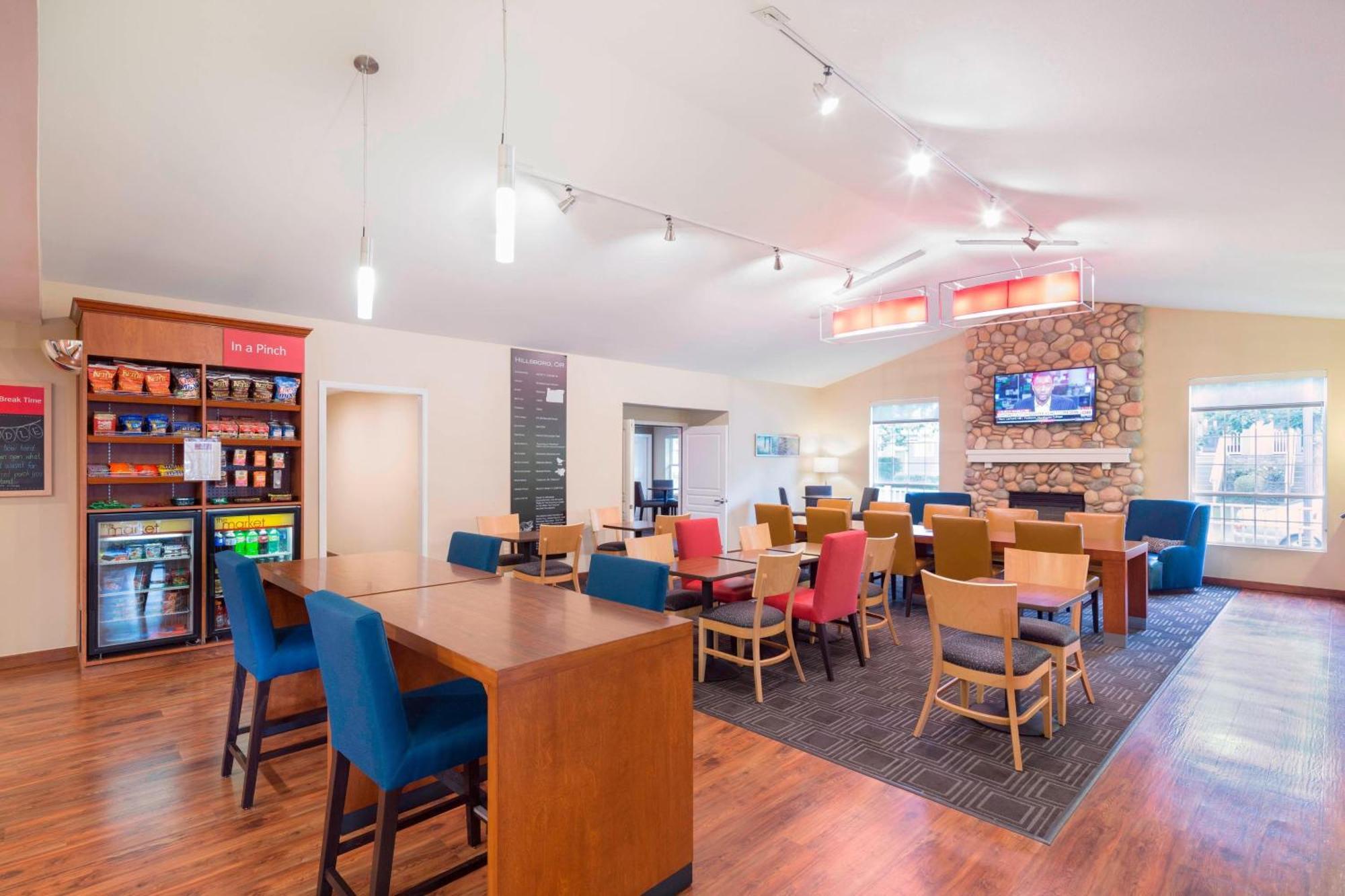 Towneplace Suites By Marriott Portland Hillsboro Eksteriør billede