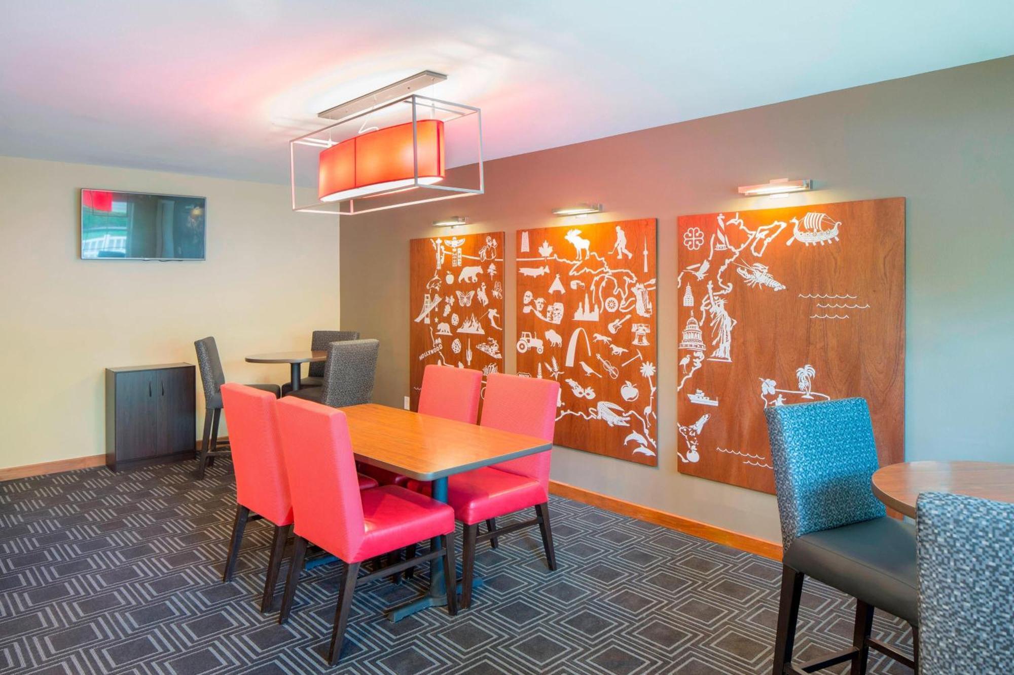 Towneplace Suites By Marriott Portland Hillsboro Eksteriør billede
