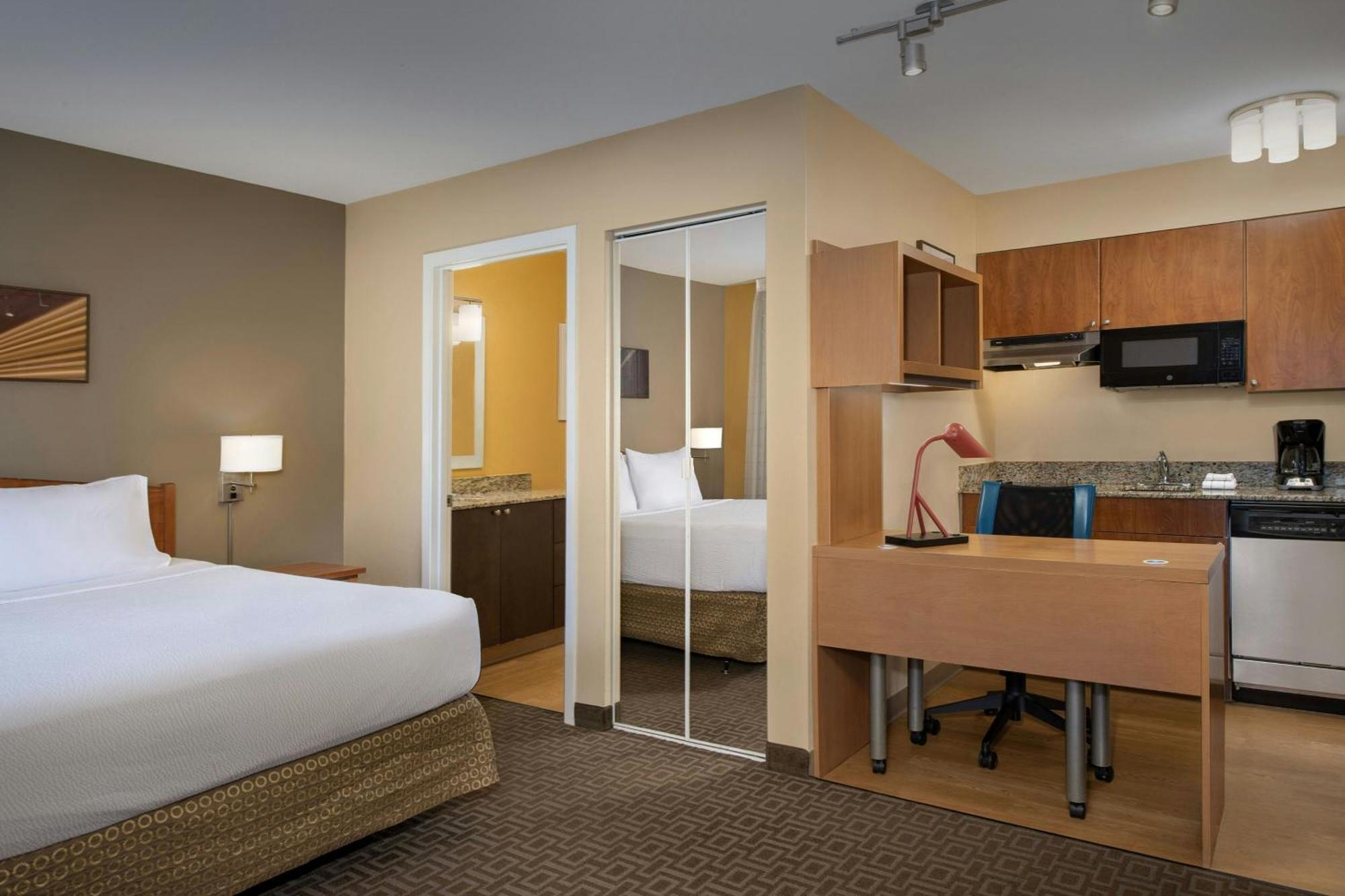 Towneplace Suites By Marriott Portland Hillsboro Eksteriør billede