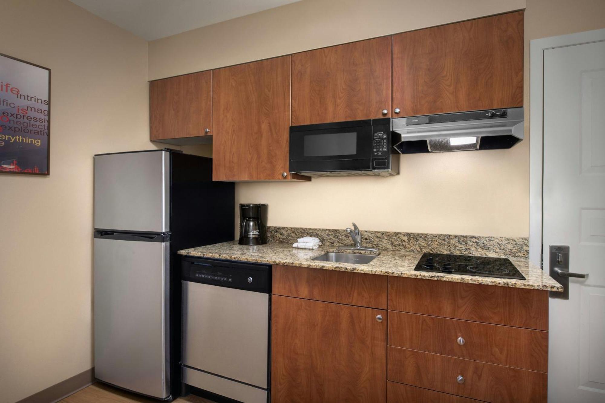 Towneplace Suites By Marriott Portland Hillsboro Eksteriør billede