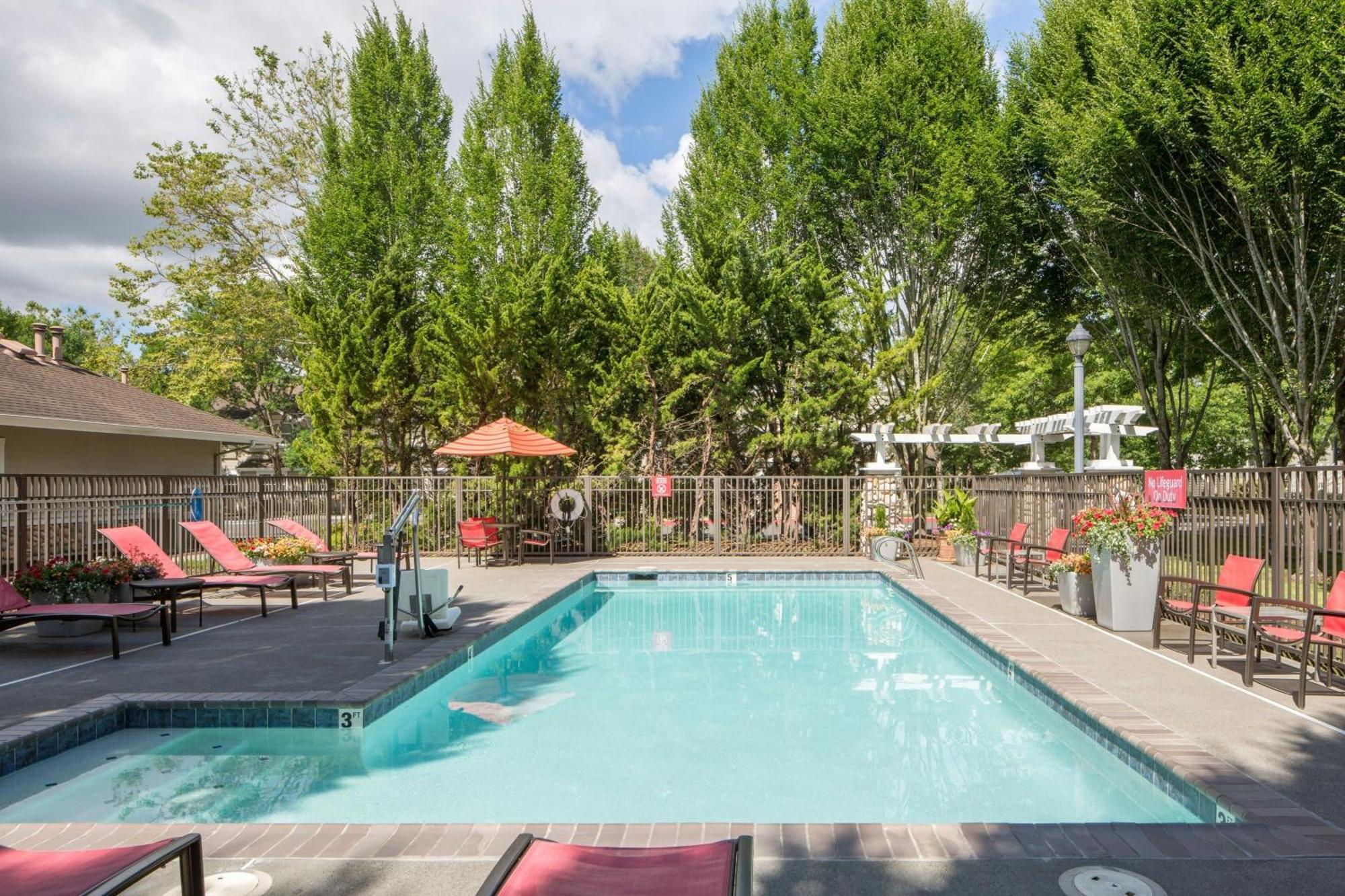 Towneplace Suites By Marriott Portland Hillsboro Eksteriør billede